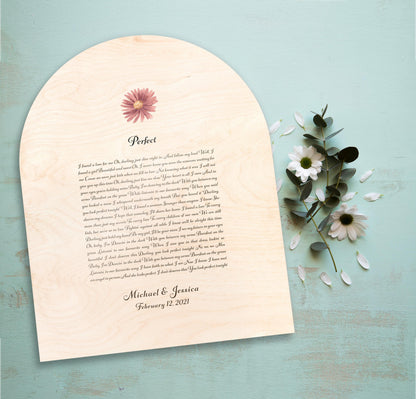Personalized Arched Wooden Song Plaque, 5th Anniversary Daisy Plaque for Women - HoneycombProverbs - Signs - 5 year anniversary gifts